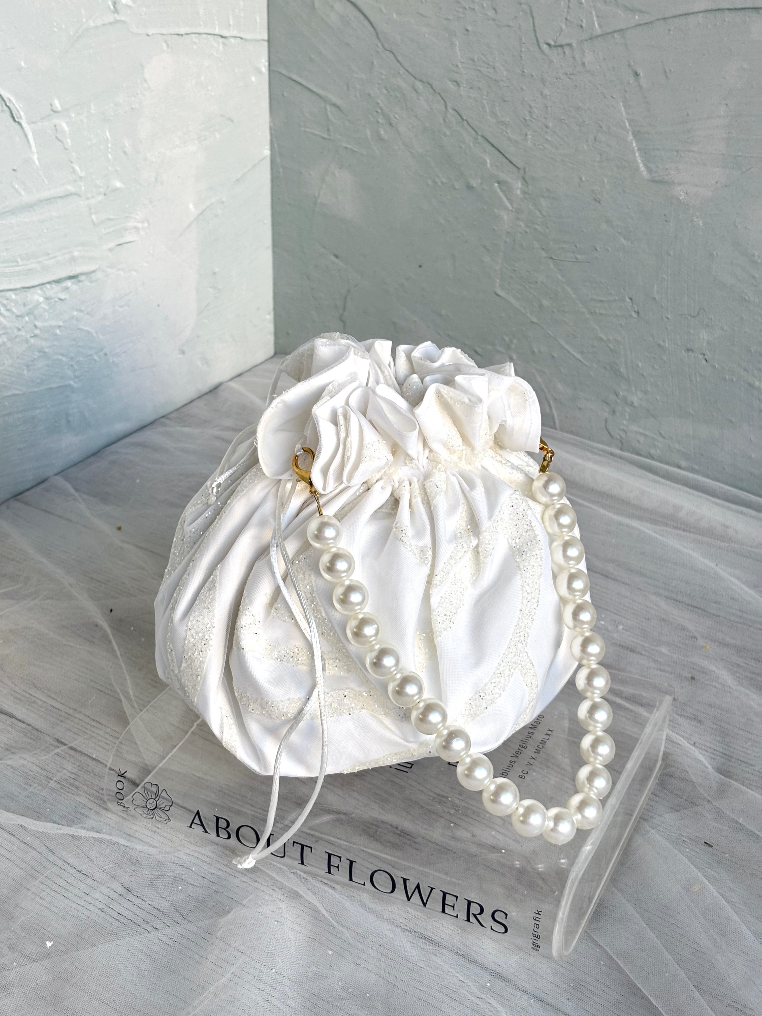 Desenli Gelin Kesesi 